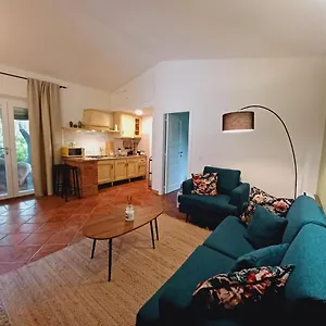 https://suite-mirialveda.in-sardinia.net